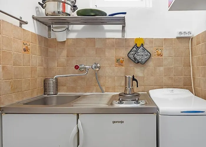 Valkane Private Garden * Pula