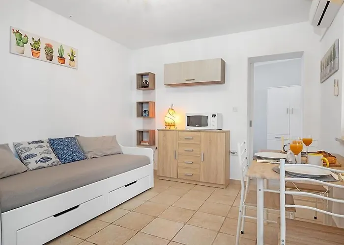 Apartman Valkane Private Garden